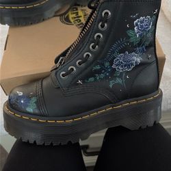 Dr Martens Sinclair Floral 6 W