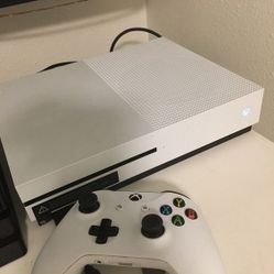 Xbox One S 