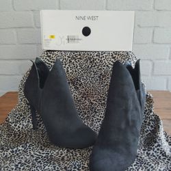 Nine West Ankle Booties Size 7