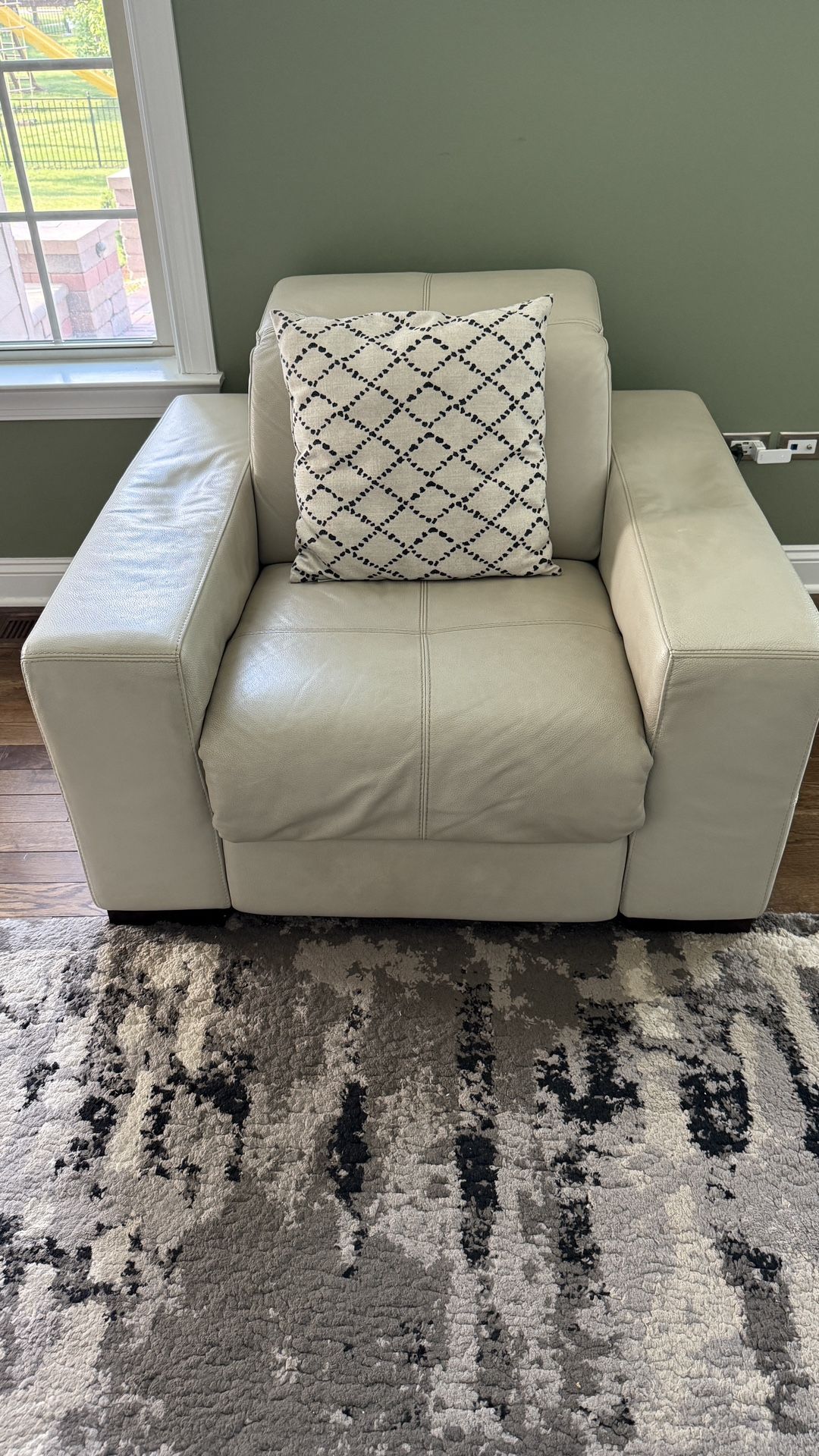 Single Chair Recliner - All Leather