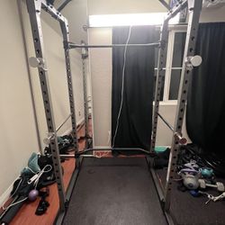 Power cage/Squat Rack