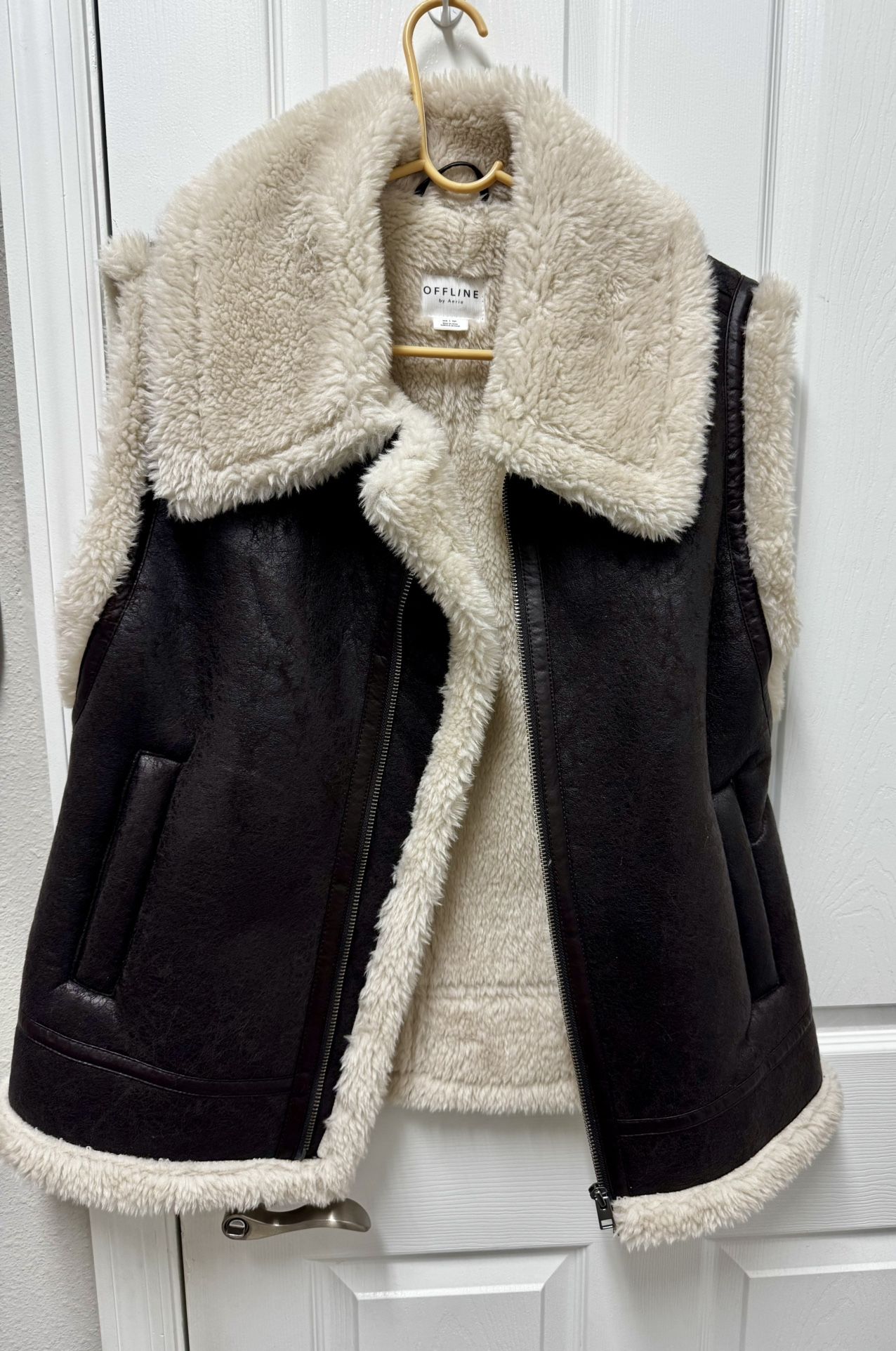 Aerie New Shearling Vest, Size Small