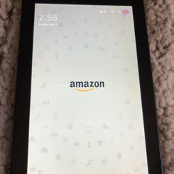 Amazon Kindle Fire 7 (7th Gen) - 8GB (model# SR043KL)