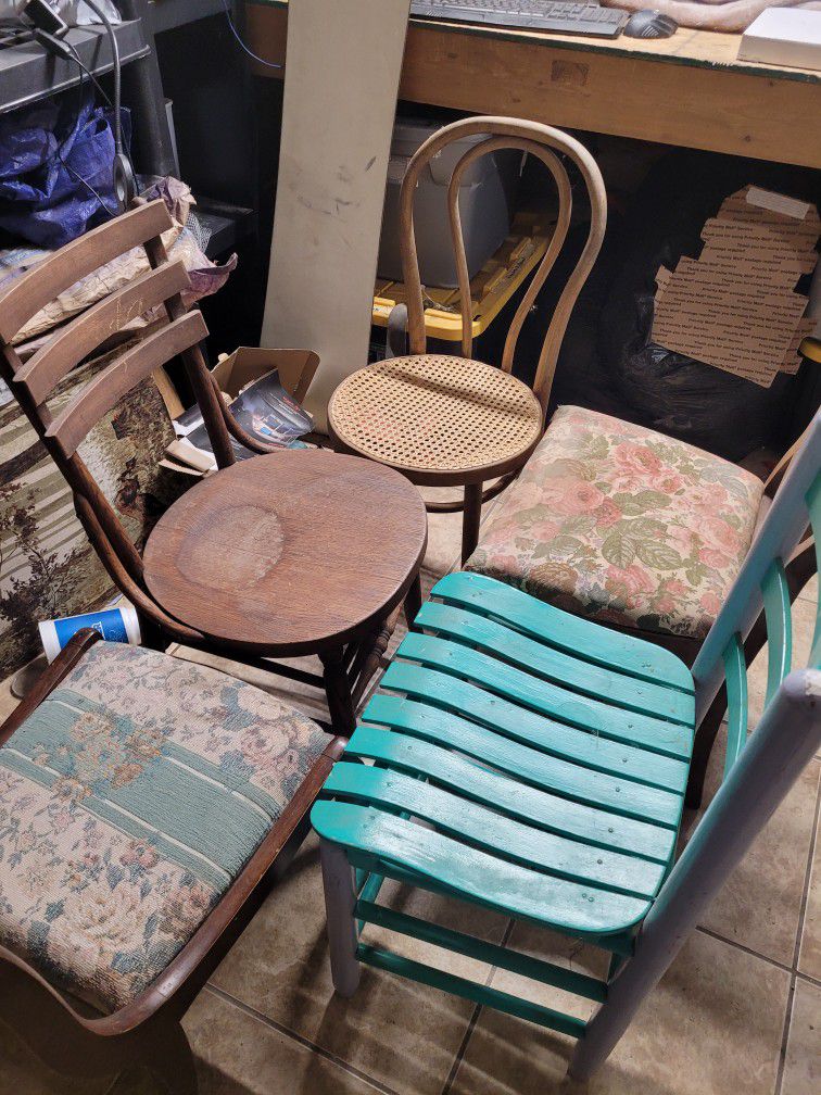 Antique And Vintage Chairs