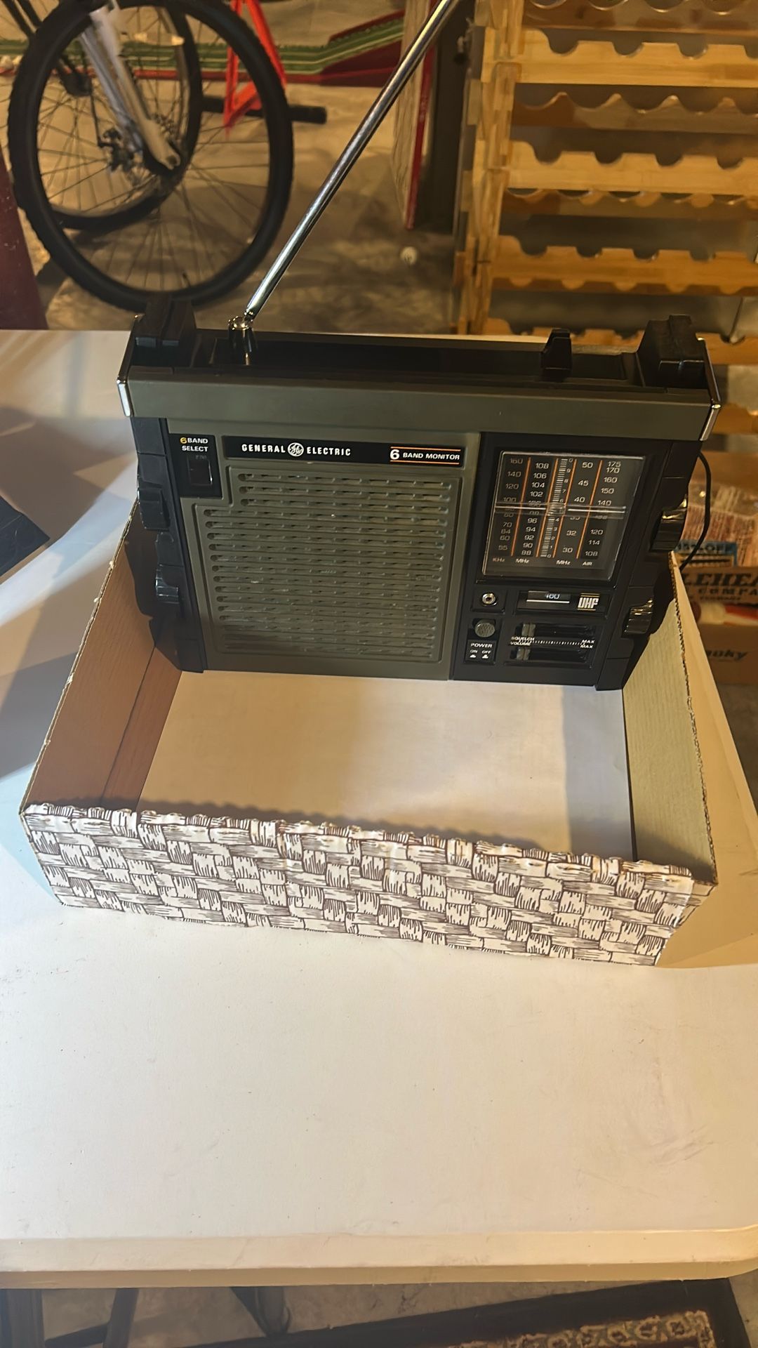 GE 6 Band Radio