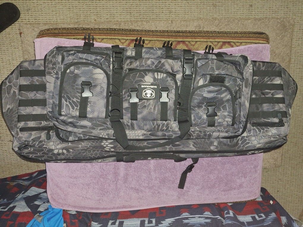 Heavy-Duty Utility Gear Bag – Urban Camo – Multi-Compartment