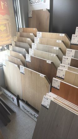 Pisos de vinyl & laminado desde $1.35sqft