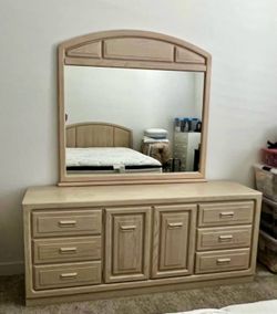 Queen Bedroom Set With Mattress