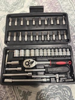 1/4 inch drive socket 46pc  (NOT FREE)