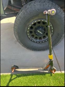 Mongoose Scooter