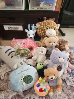 Stuffed animal plush toys