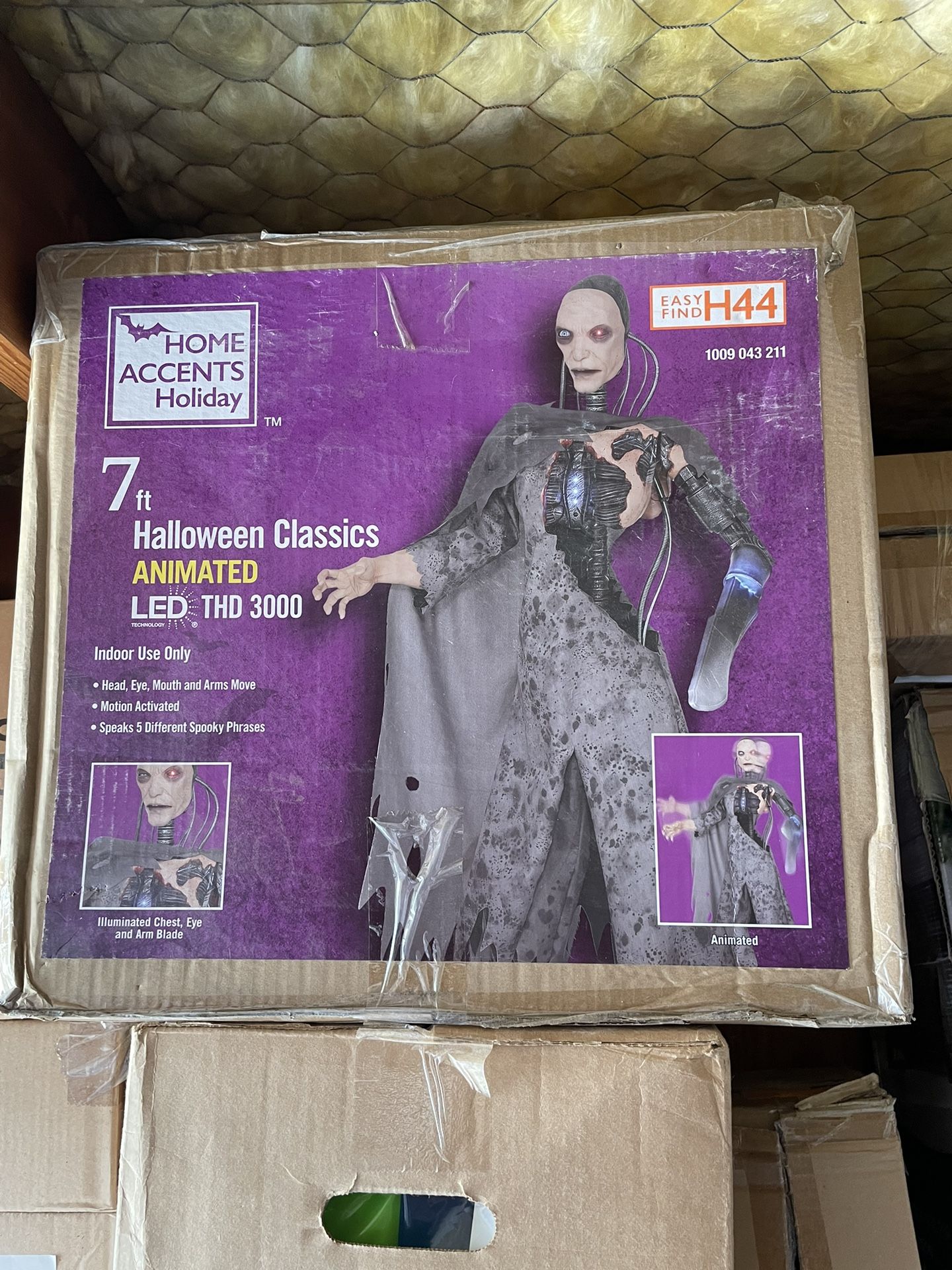 7ft Halloween Classics Animated LED THD 3000, Halloween decorations