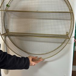 Centre Round Metal Wall Shelf
