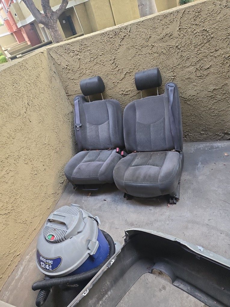 Chevy Tahoe Or Sliverado Seats
