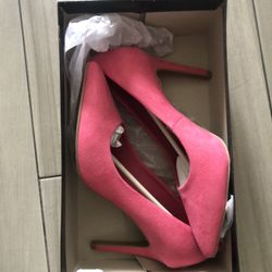 Barbiecore pink pointy stilettos by Christian Ji Siriano - New