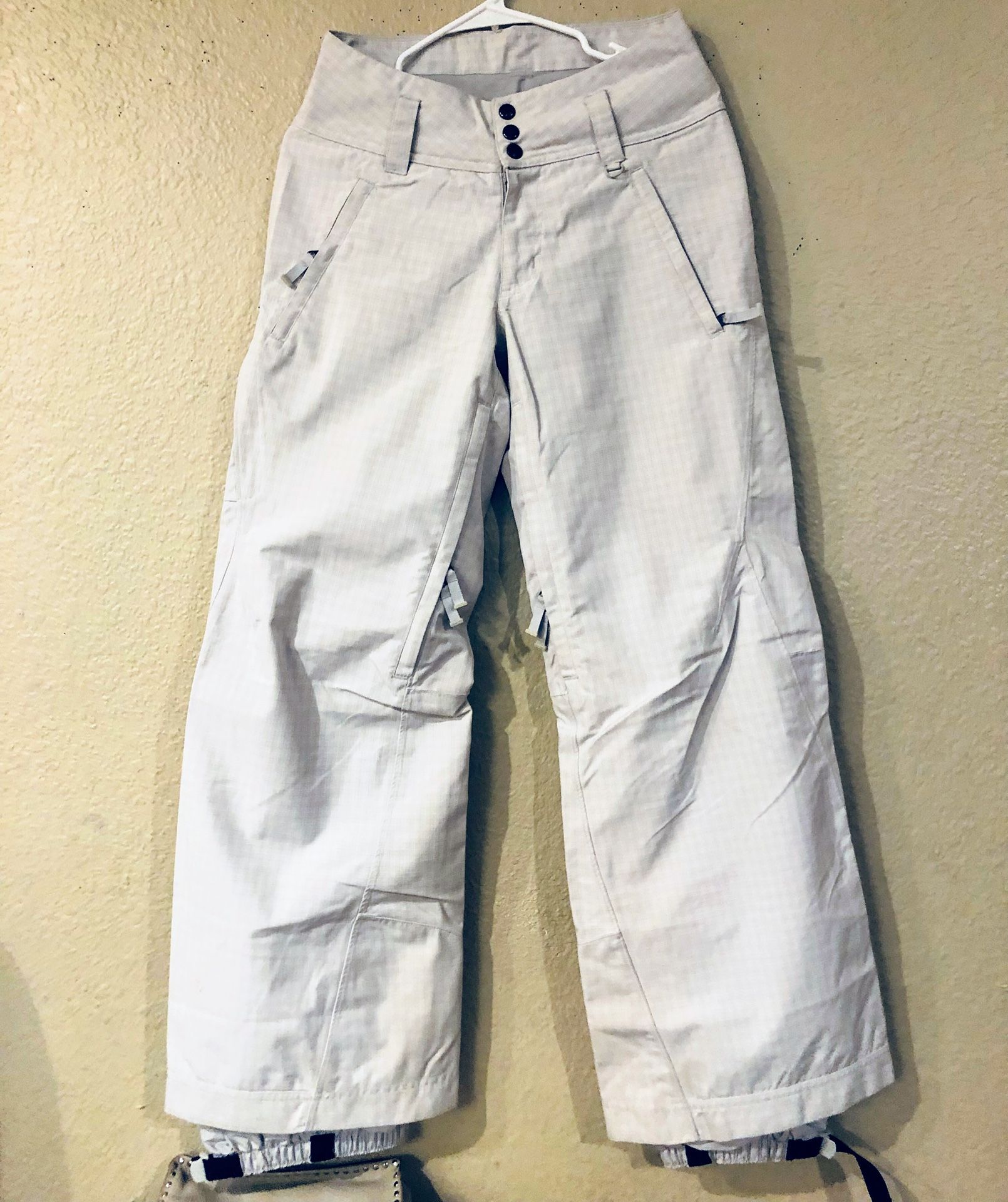 Patagonia Women’s Pants Small