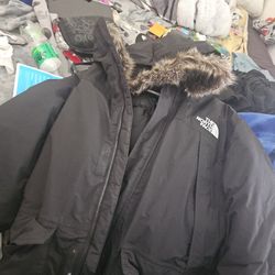 NORTHFACE ALL PURPOSE JACKET WITH FUR ON  HOPD