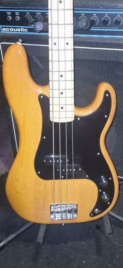Squier Affinity Precision Bass