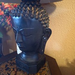 Pair of budda lamps
