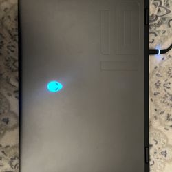 Alienware M16 