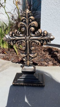 Cross decor