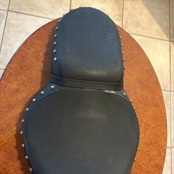 kawasaki vulcan 900 seat 