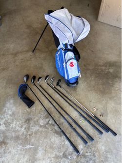 Left-handed youth golf clubs