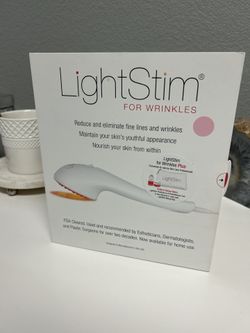 LightStim LED Light Therapy 