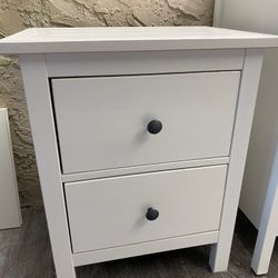 ONE SOLID WOOD IKEA HEMNES SOLID WOOD NIGHTSTAND WITH TWO DRAWERS - See My Other Items 😄