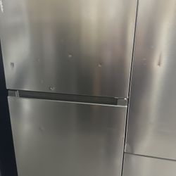 forte refrigerator new 3 0 inches 
