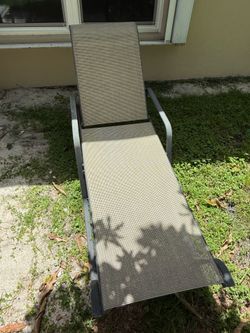 Chaise Outdoor Lounge Chair