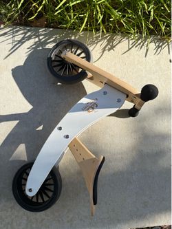 Kinderfeet balance bike
