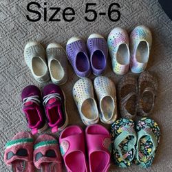 Sz 5-6 Girls Shoes 