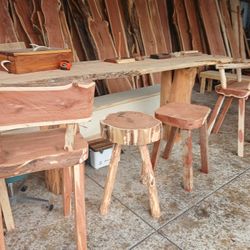 RUSTIC MATERIAL 