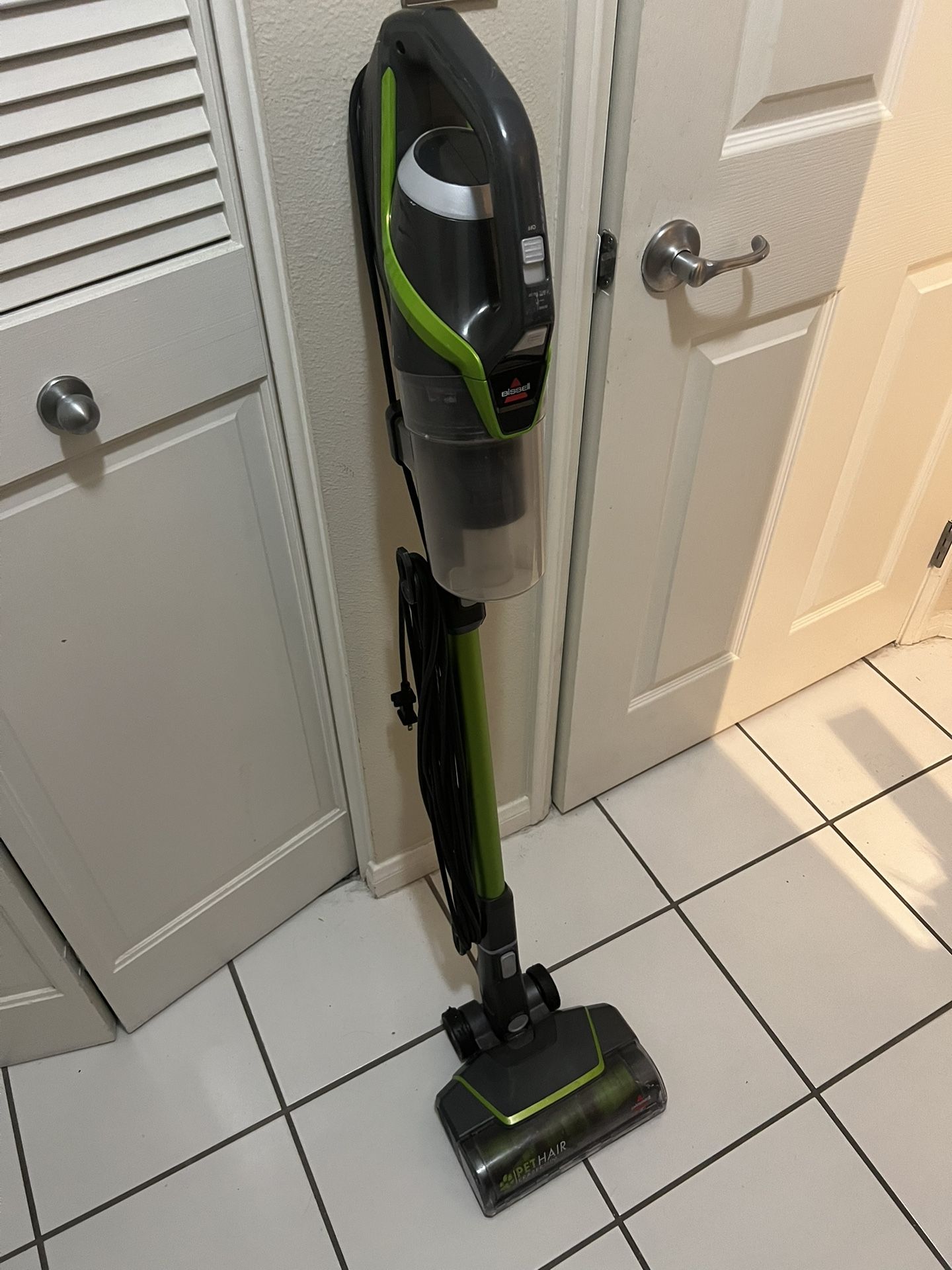Vacuum With Pet Hair Attachment 