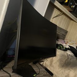 Dell Curved Gaming Monitor