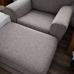 Large Comfy Chair with Matching Ottoman 