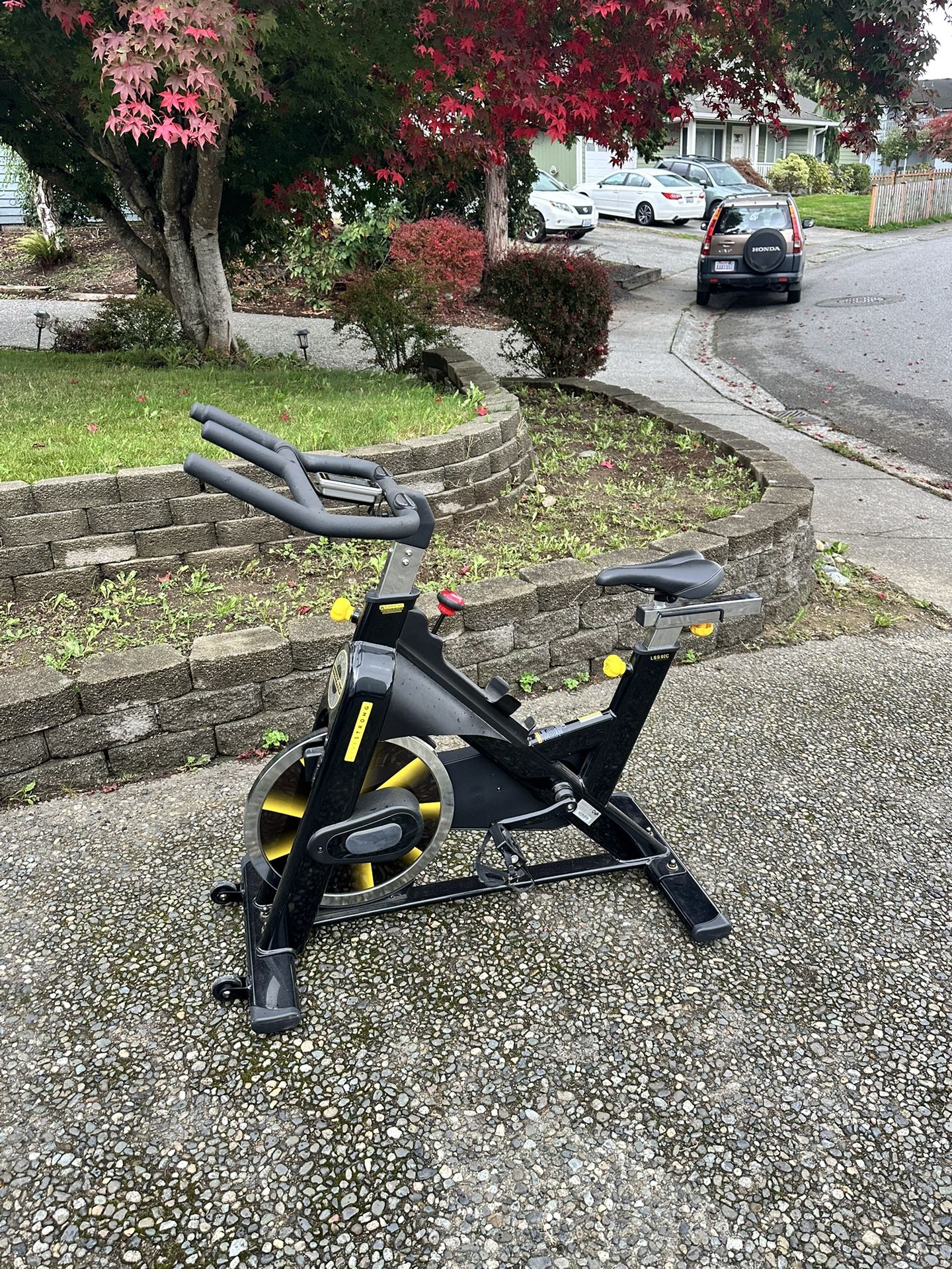 Livestrong Indoor Cycle