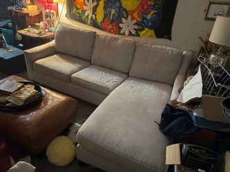 Pull out bed couch