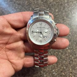 Michael Kors Mk8057 Men’s Chronograph Watch