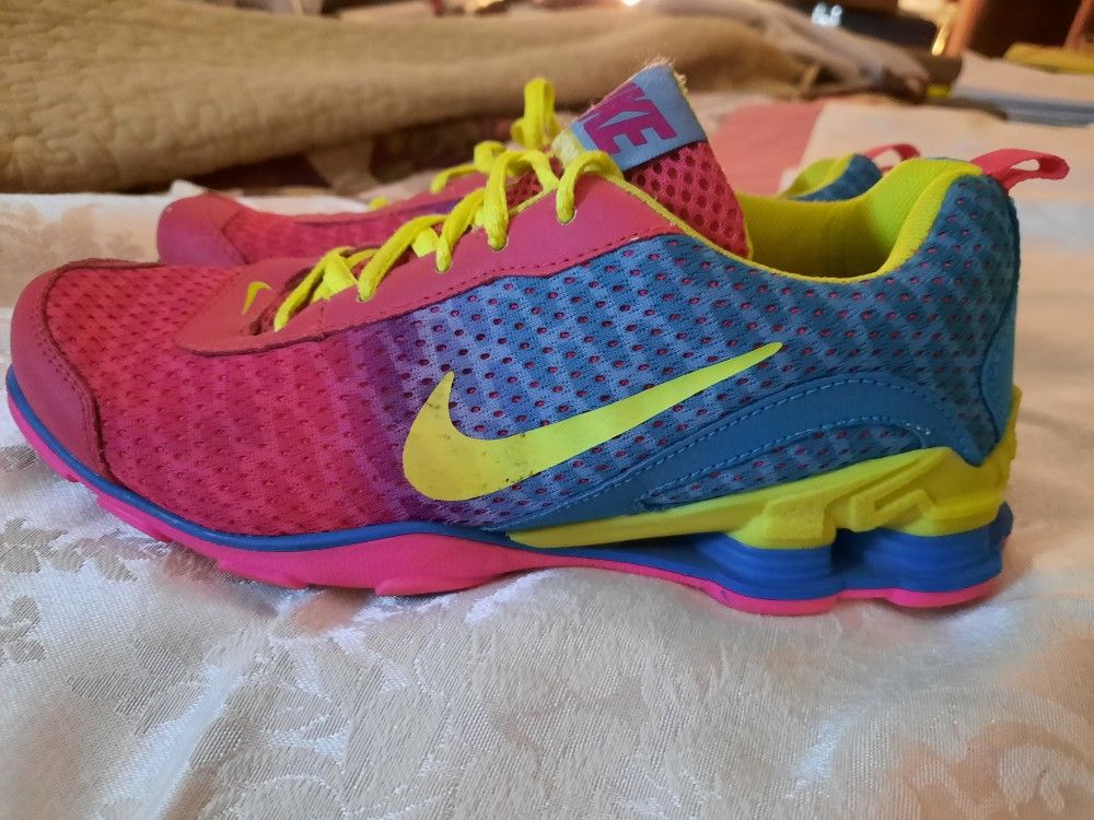 Woman Nike