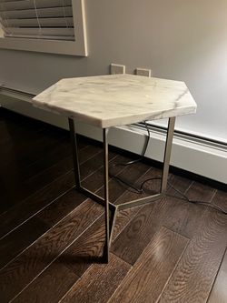 West elm Hexagonal Marble Top Side Table