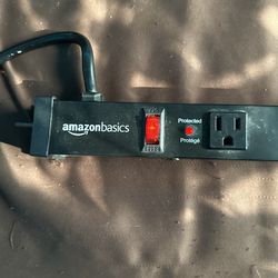 9 OUTLET POWER STRIP