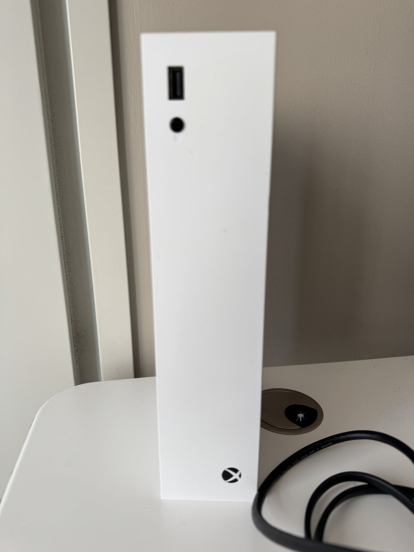 Xbox Series S With 1TB Seagate Storage