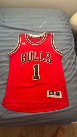 Derrick Rose Bulls Jersey