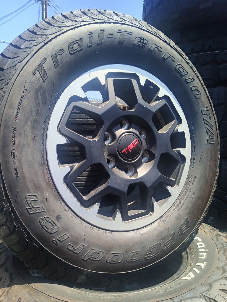 wheels 17x9 tires 33 off road