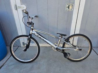 bmx chase expert xl