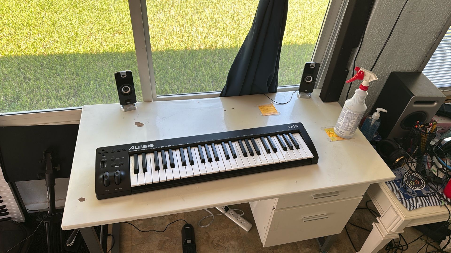 Alesis Q49 MKII