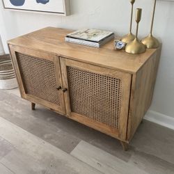 Credenza