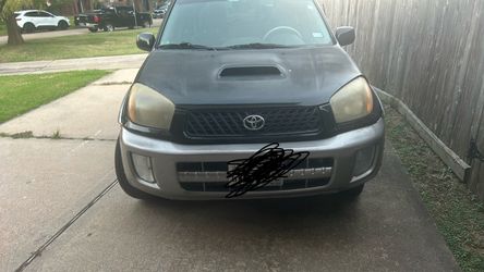 Toyota RAV4 SUV